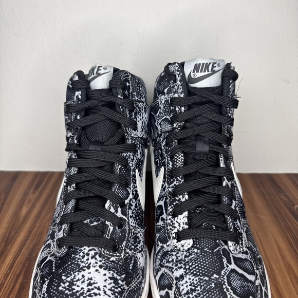 Nike Dunk Woman's 7 Sky Hi High Print Hidden Wedge Heel Snake Skin Pure Platinum - Picture 5 of 10